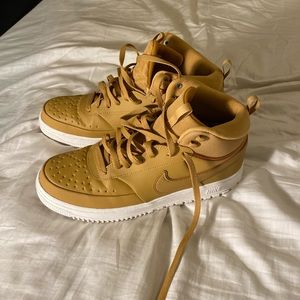 Nike Court Vision Mid WNTR